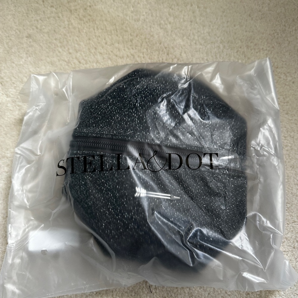 Brand New Stella and Dot Pouf - Grey Metallic